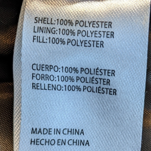 Men's,NWT, Fleece camo, zip vest, small, brown quilted lining - Picture 6 of 8